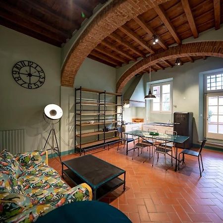 Raffinato Trilocale San Frediano Apartment Florence Luaran gambar
